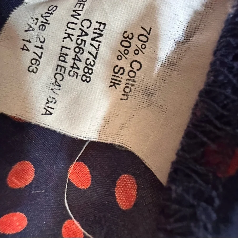 J Crew silk/cotton blend popover shirt in navy blue with red polka dots. Sz M(#)